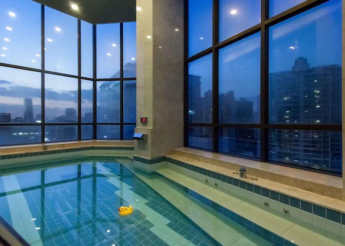Pharos Hotel 3*