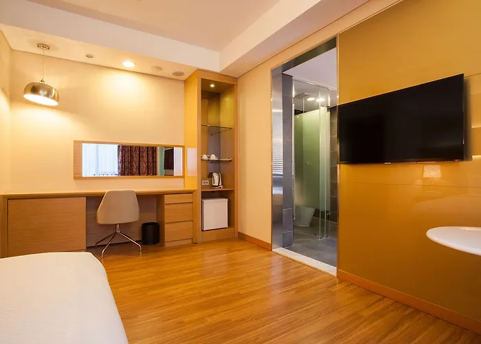 Pharos Hotel